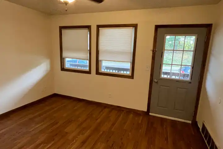 532 Jefferson St - Mauston, WI | Rent.