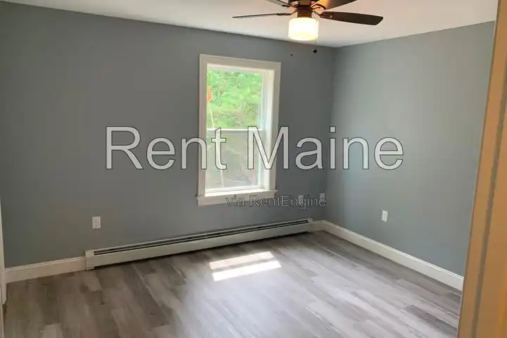 11 Twin Oak Dr - Glenburn, ME | Rent.