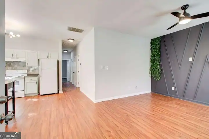 2835 3rd Ave SW - 2835 3rd Ave SW unit B UPPER - Atlanta, GA | Rent.