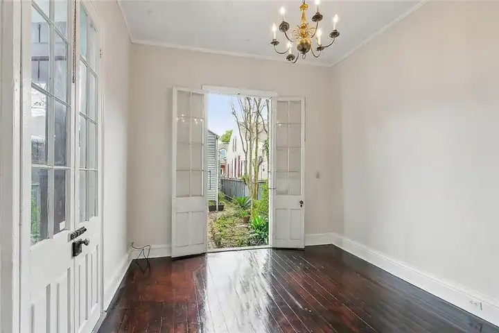 2021 Burgundy St unit REAR - New Orleans, LA | Rent.