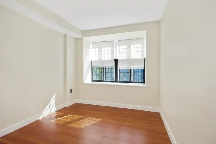 Chateau Rive - 305 Chateau Rive - Peekskill, NY | Rent.