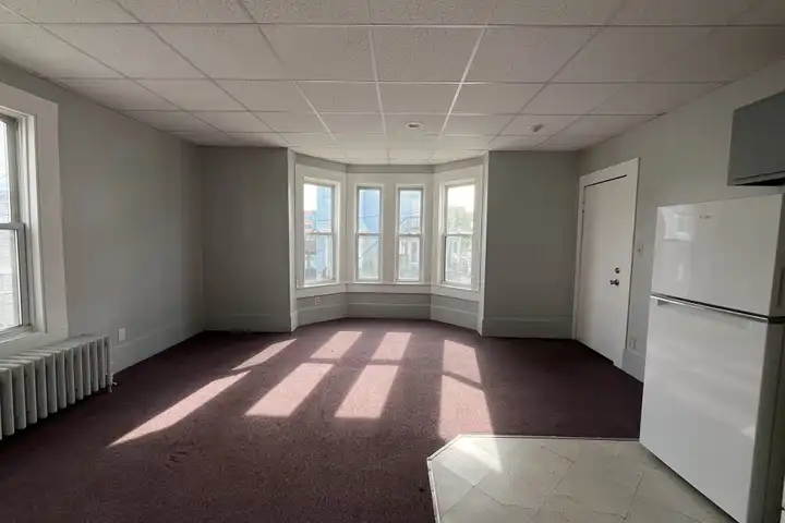 306 Bank St unit 2 - Fall River, MA | Rent.