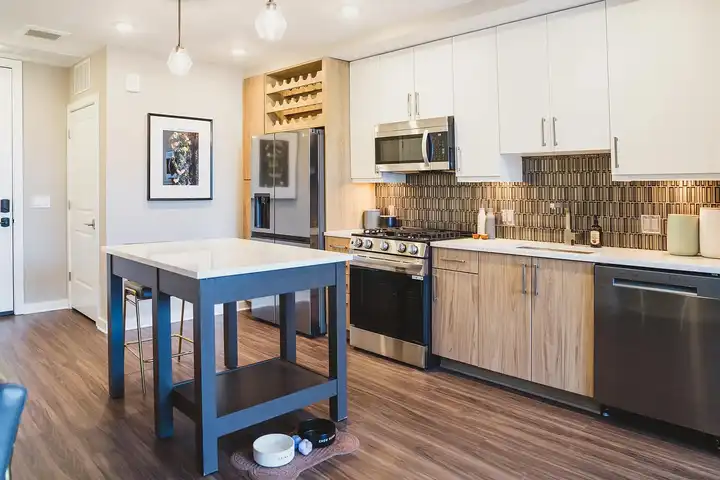 Modera Parkside - 180 10th St NE - Atlanta, GA | Rent.