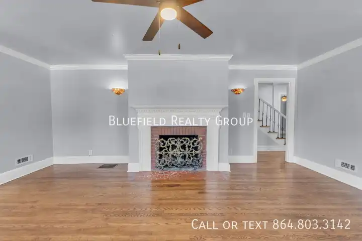 112 W Faris Rd - Greenville, SC | Rent.