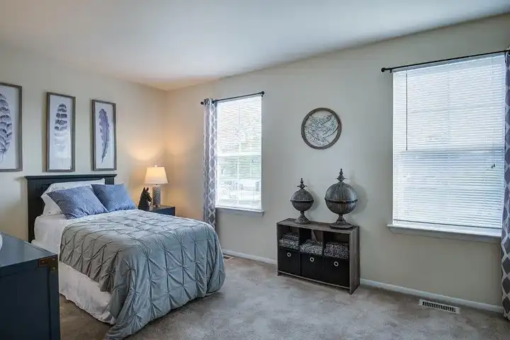 The Townhomes at Diamond Ridge - 2531 Sarrington Cir - Baltimore, MD ...