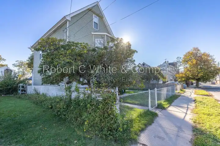 210 Noble St - West Haven, CT | Rent.