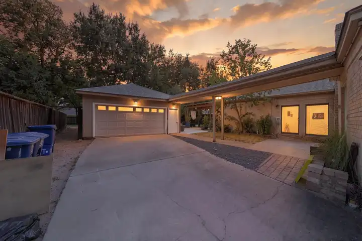 11807 Carriage Hill Dr - Houston, TX | Rent.