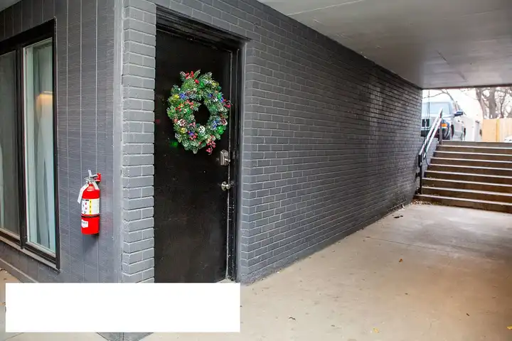 Cheerio Apartments Available Now! - 2201 S 10th St - Lincoln, NE | Rent.