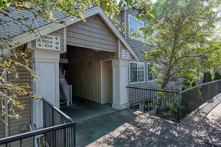 Springbrook Reserve Condominiums - 7035 S 133rd St - Seattle, WA | Rent.