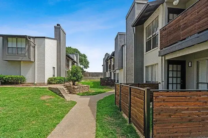Summit Ridge - 1604 Ridge Haven Dr - Arlington, TX | Rent.