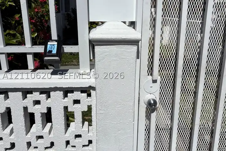 1035 SW 3rd St unit 3 - Miami, FL | Rent.