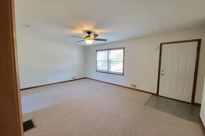 10 Riddle Ct - Morgantown, WV | Rent.