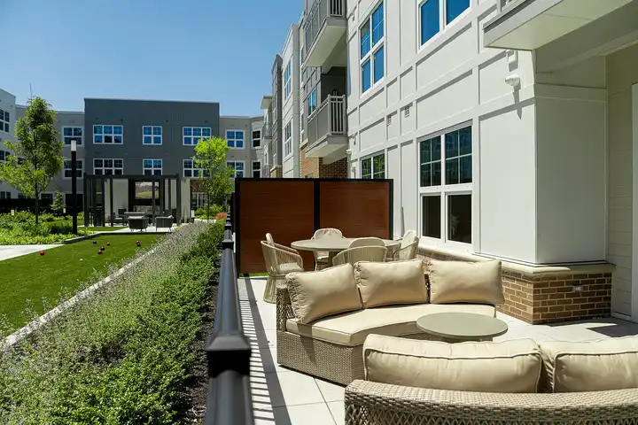Rosera Wesmont - 200 Rosie Sq - Wood Ridge, NJ | Rent.