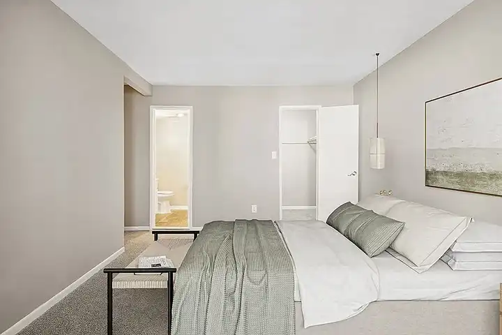Spring Parc - 17 Featherwood Ct - Silver Spring, MD | Rent.