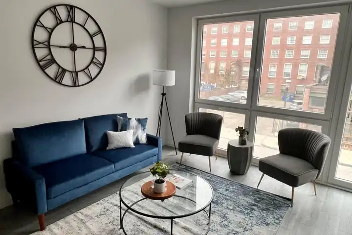 160 Middlesex St unit 204 - Lowell, MA | Rent.