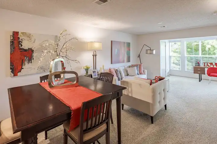 Butternut Ridge - 5800 Great Northern Blvd - North Olmsted, OH | Rent.