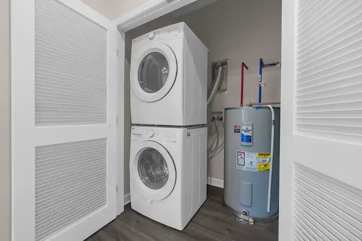 High Bridge Heights - 1 Main St - High Bridge, NJ | Rent.