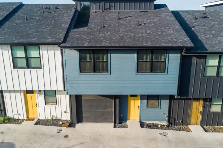 1021 E St Johns Ave - Austin, TX | Rent.