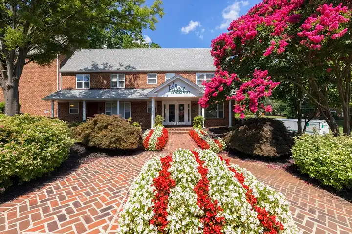 Village at Fox Point - 1436 Kynlyn Dr - Wilmington, DE | Rent.