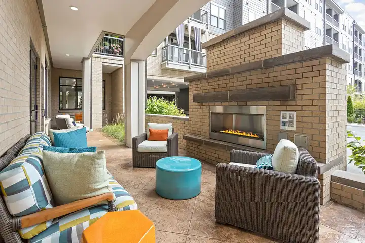 The Flats at Springhurst Apartments of Louisville - 4201 Simcoe Ln ...