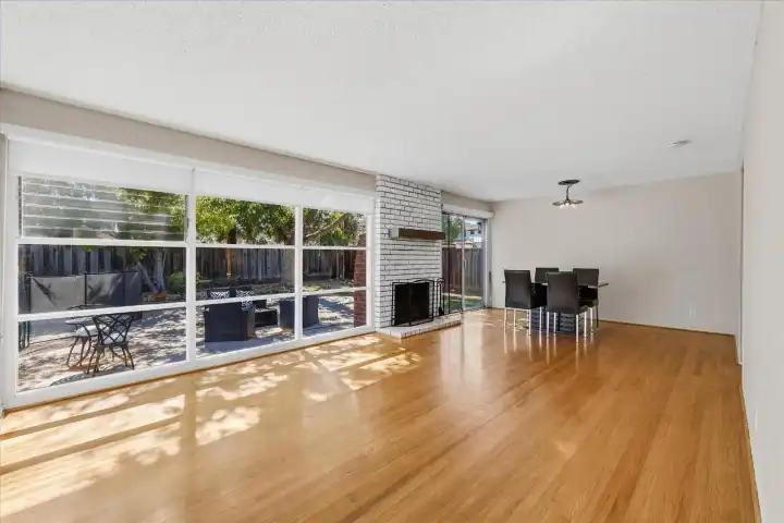 19960 Pear Tree Ln - Cupertino, CA | Rent.