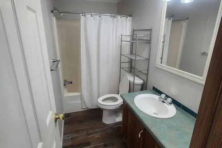 1028 Mayflower Rd - Sale Creek, TN | Rent.