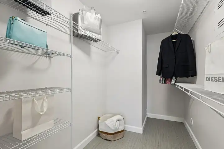 美品】Miguel Mila apartamento News - Miguel Milà