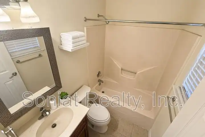 3526 Timber Wolf Ln - New Orleans, LA | Rent.