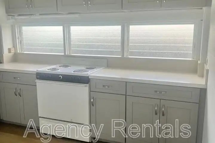 1349 Mookaula St unit # 301 - Honolulu, HI | Rent.
