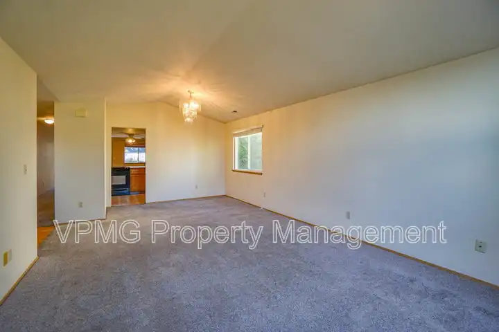 15807 NE 40th St - Vancouver, WA | Rent.