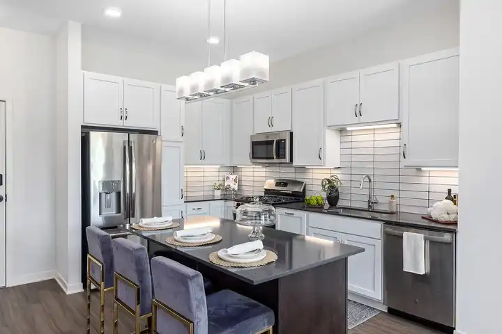 Avidor Omaha - 55+ Active Adult Apartment Homes - 13110 Sterling Ridge ...