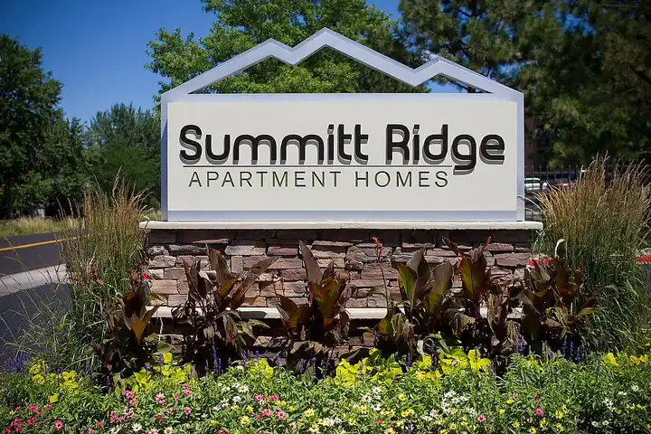 Summitt Ridge - 8330 E Quincy Ave - Denver, CO | Rent.