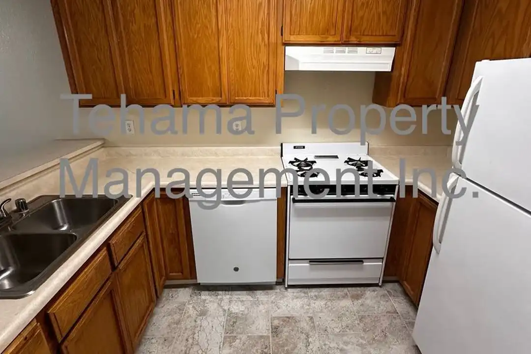 1070 Lakeside Dr unit 1070 Lakeside Dr. #1 - View 4