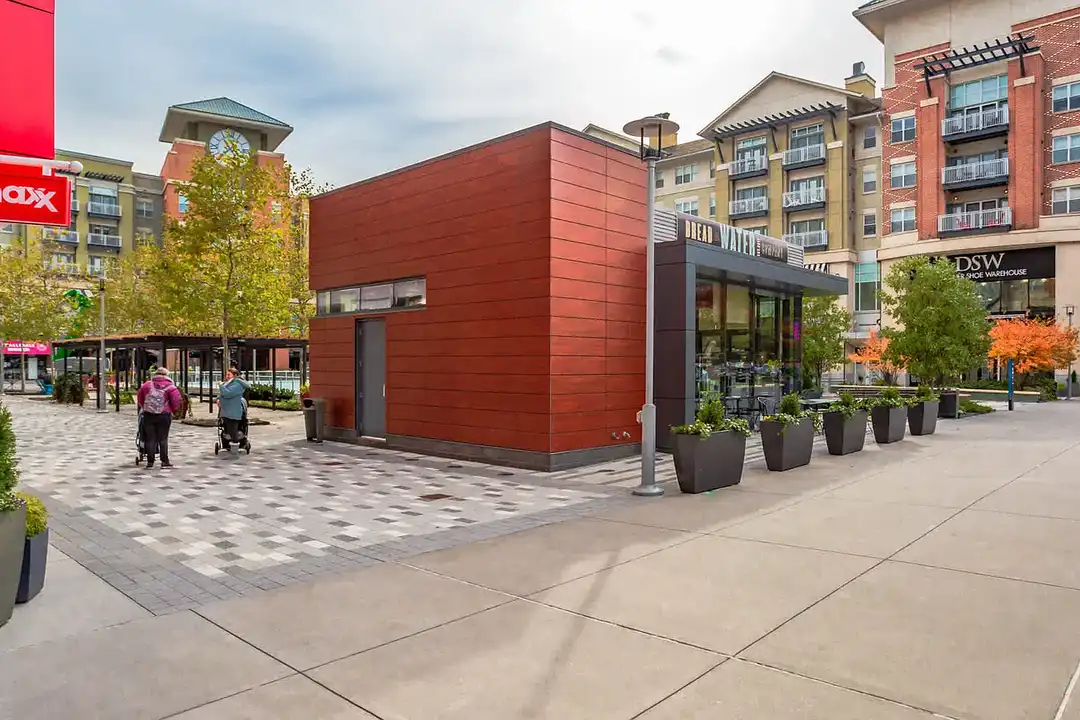 1401 Joyce on Pentagon Row – photo 1
