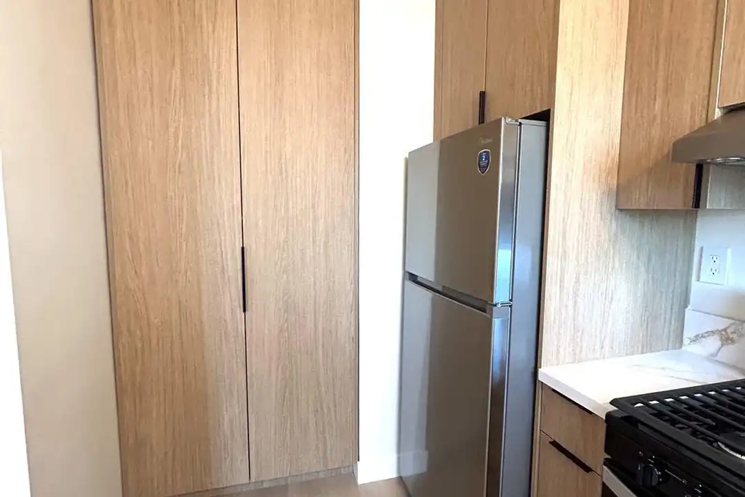 830 Raleigh St unit B - View 6