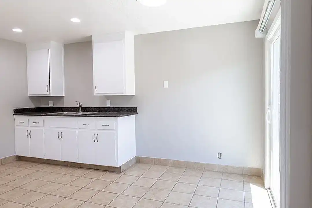 2080 Fruitdale Ave – photo 1