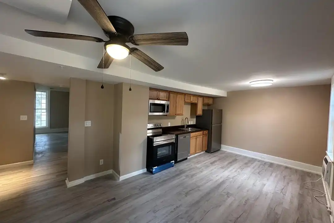 133 Carlton Terrace unit A – photo 1