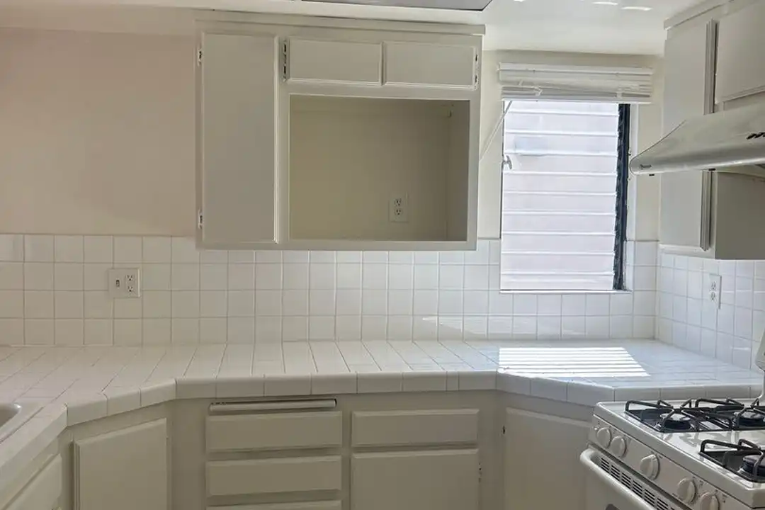 402 S Garfield Ave unit # 20 - View 5