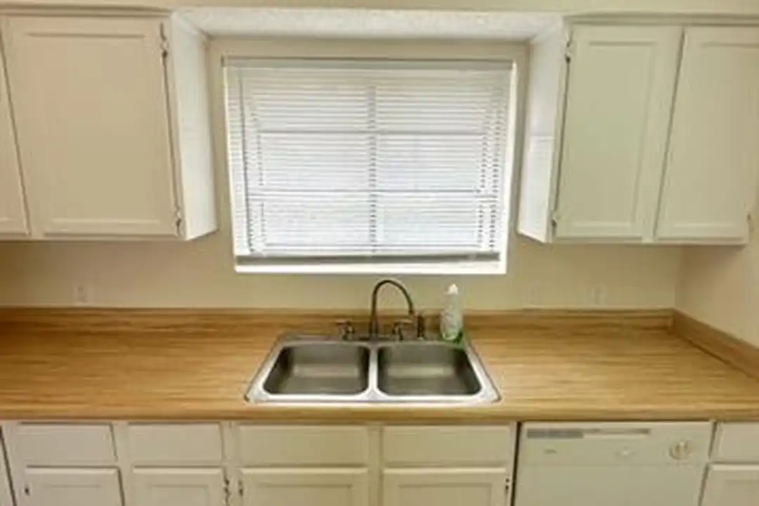 4748 Old Bent Tree Ln unit 2006 - More