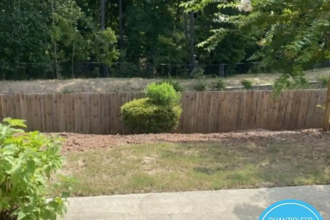2022 Chipley Dr - View 6