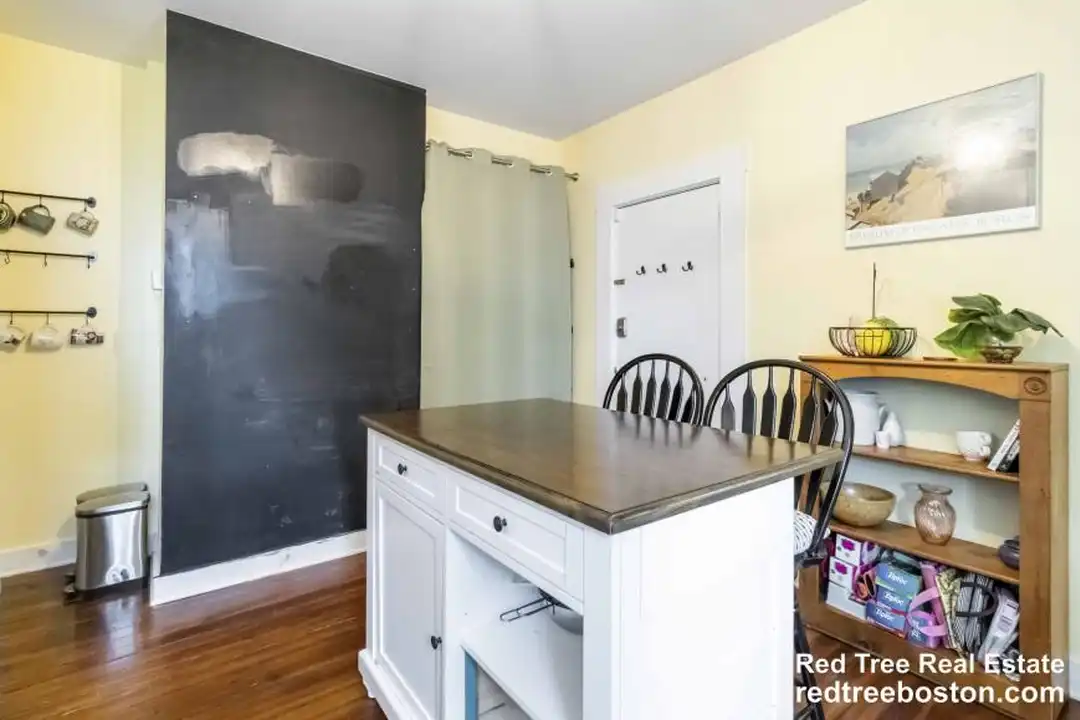 14 Torrey St - View 3