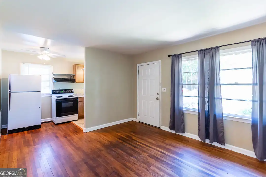2982 Pearl St unit LEFT SIDE - View 3