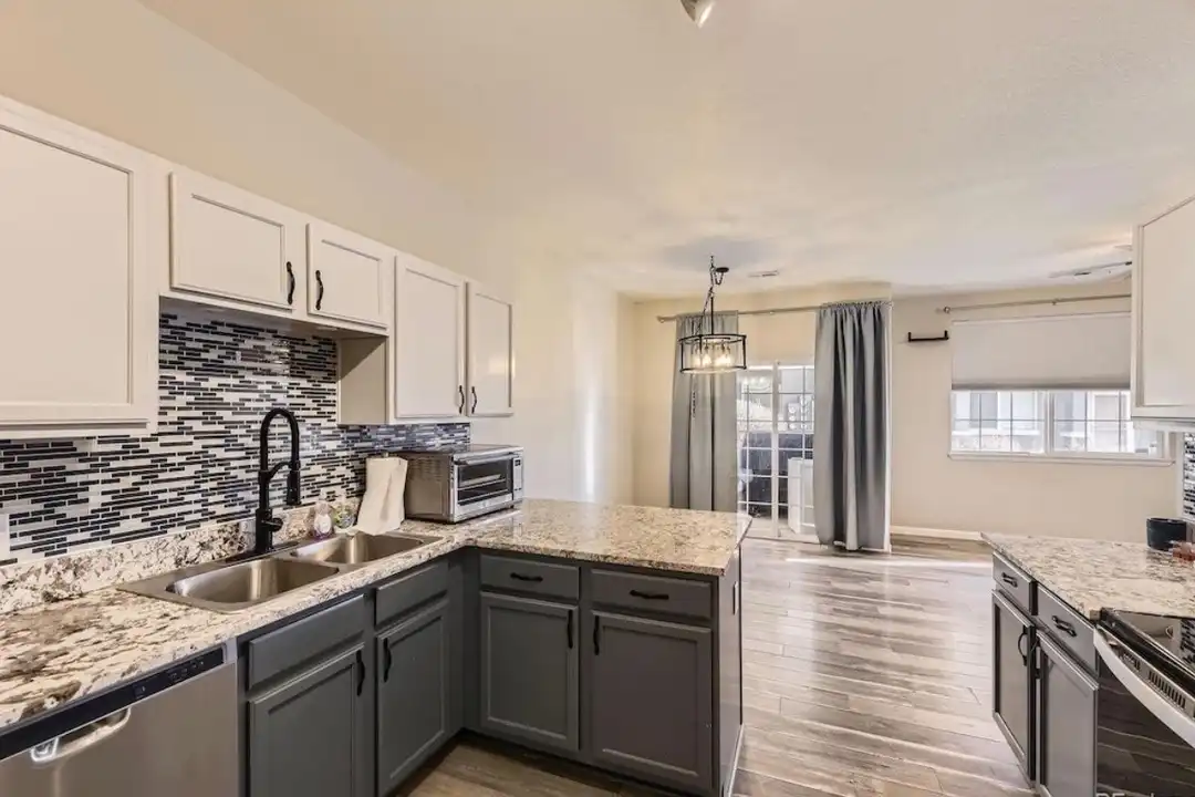 22520 E Ontario Dr unit 101 - View 6