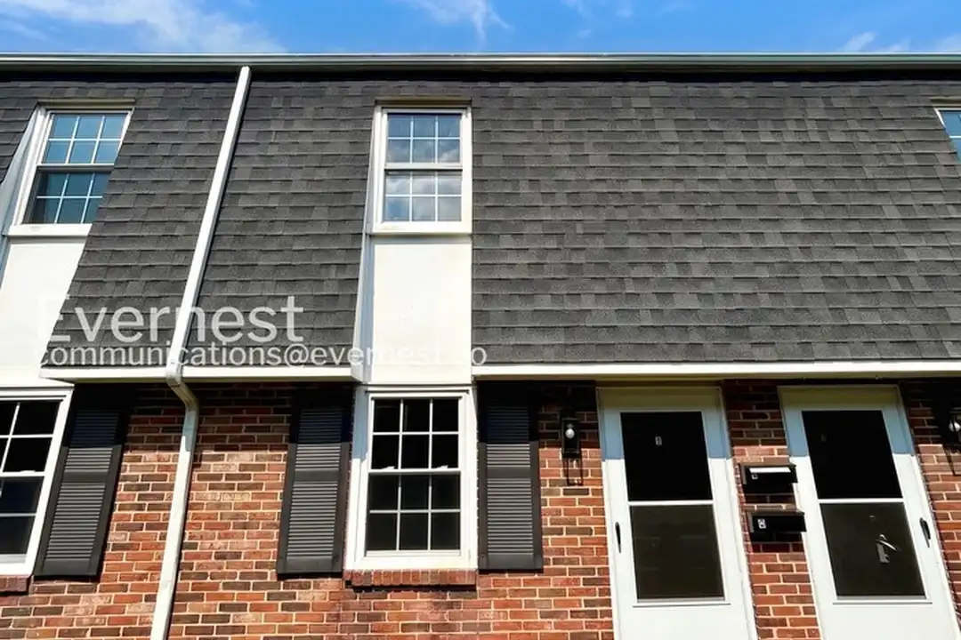 503 N 30th St unit Apartment C – photo 1