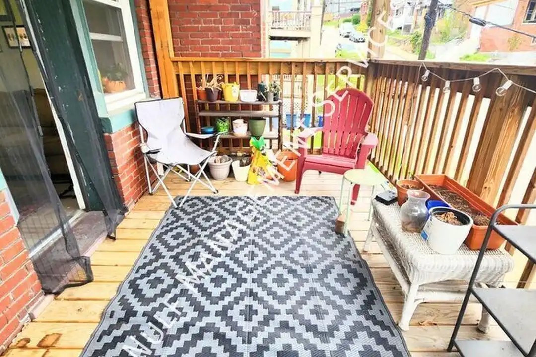 Apartment in Pittsburgh - View 4