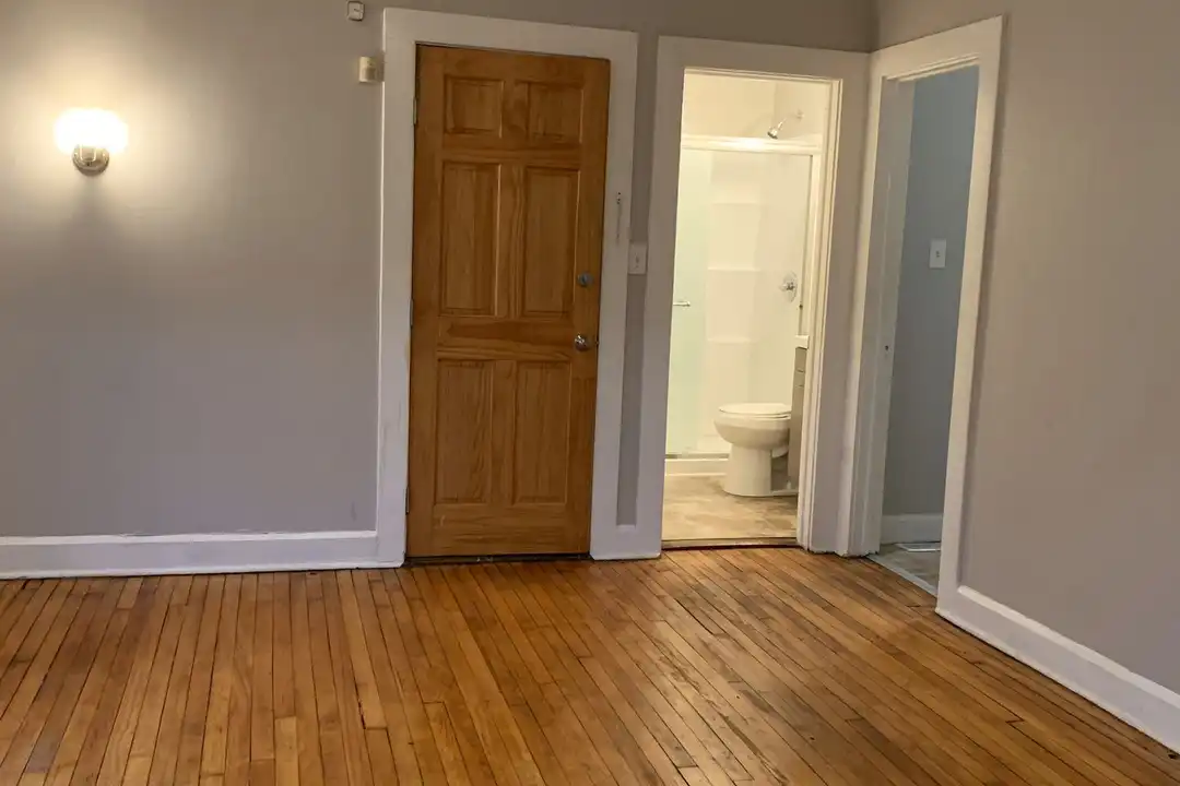 16416 Arcade Ave – photo 1