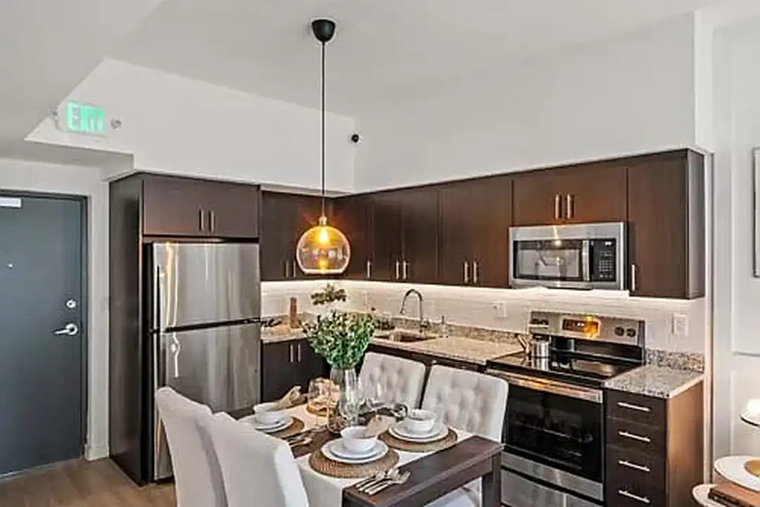 Apartment in Miami Gardens - View 4