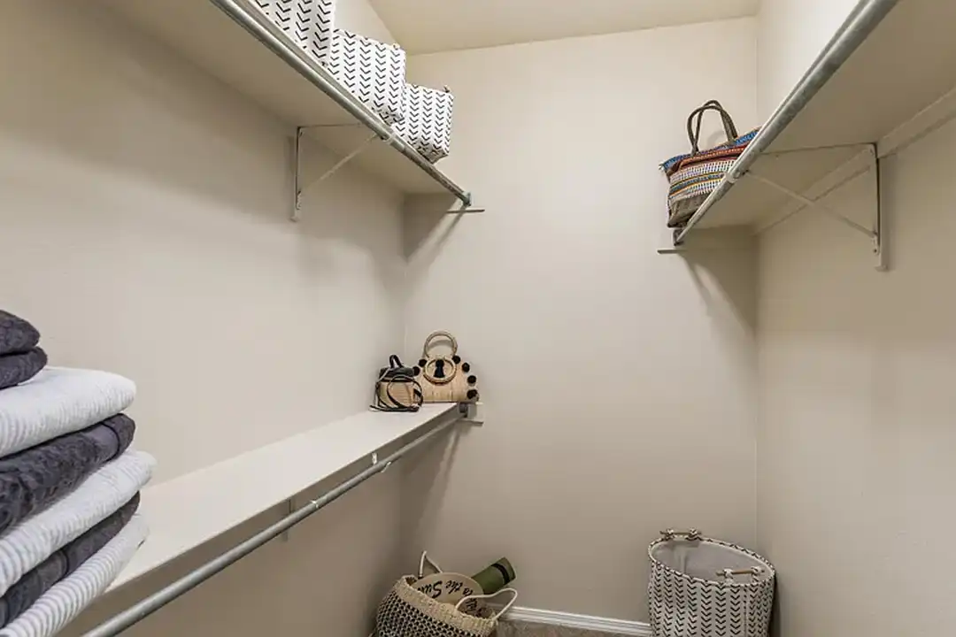 Ashford Apartments - More