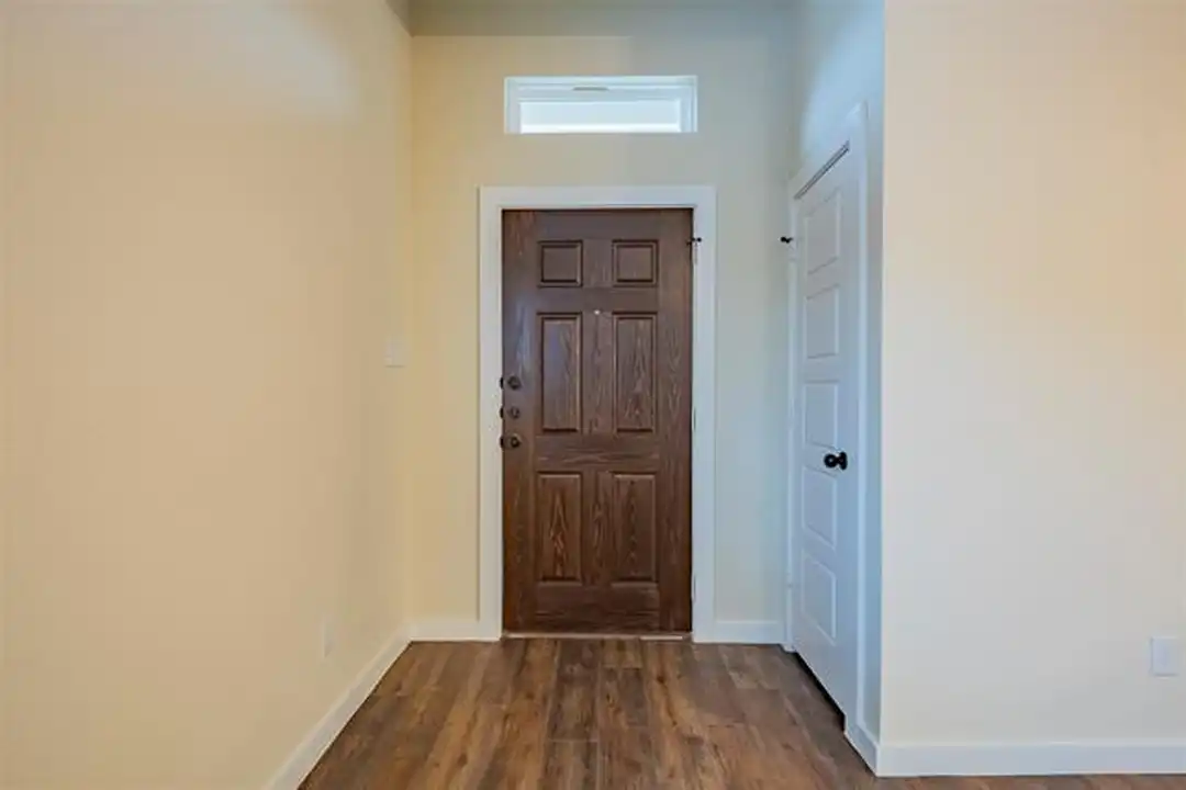 656 Wheatfield Dr - View 5