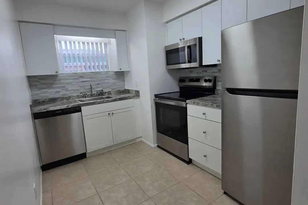 Apartment in Saint Petersburg - View 2